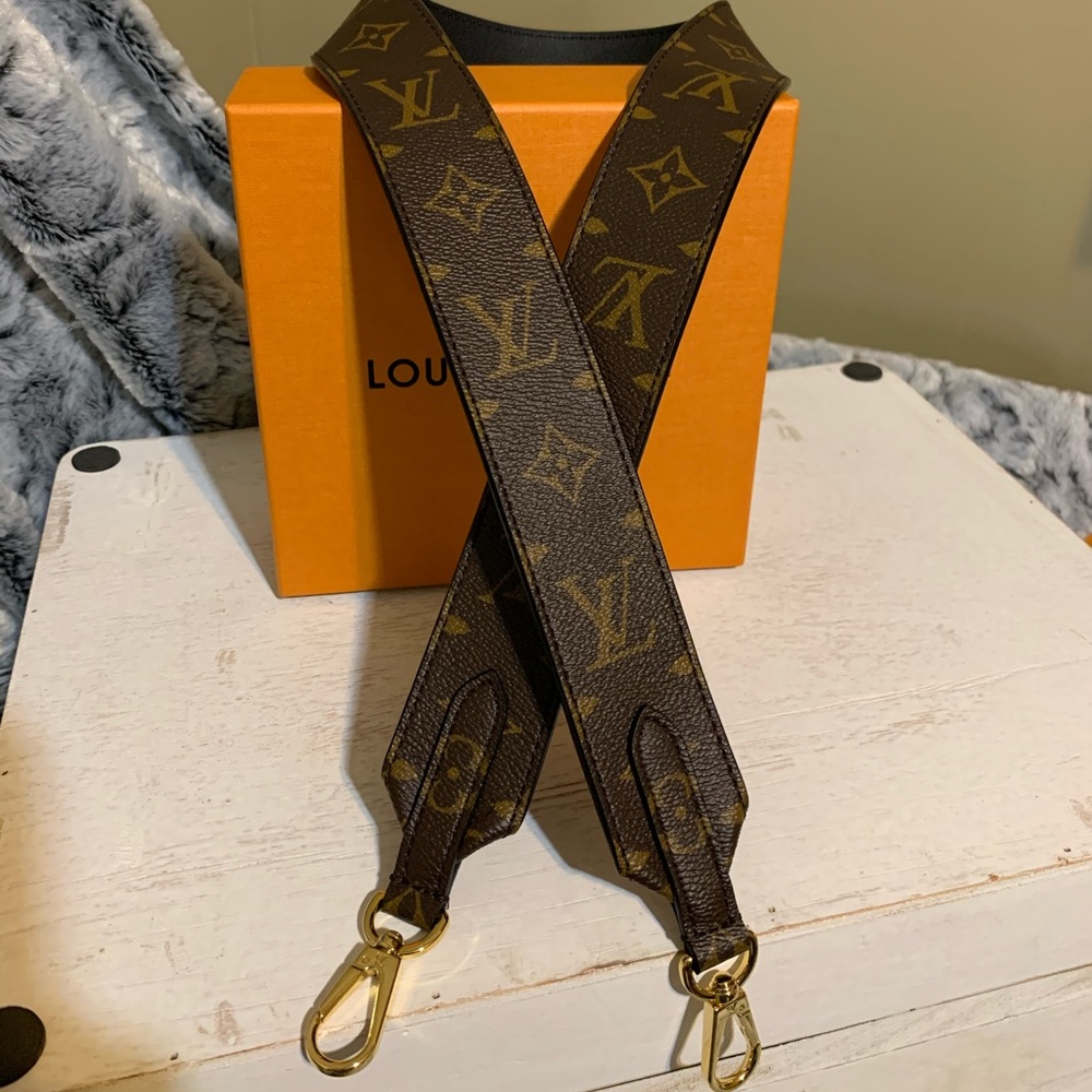 Authentic Louis Vuitton Bandouliere strap